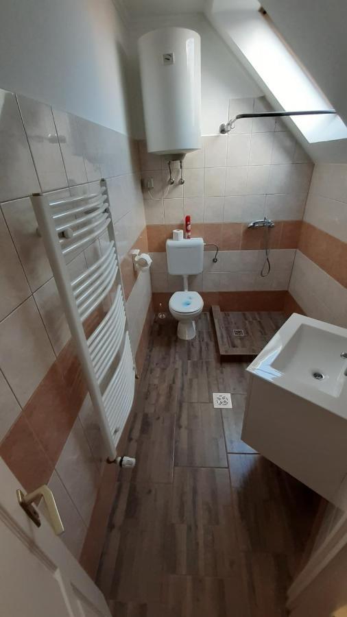 Álom Apartman Hajdúszoboszló Esterno foto