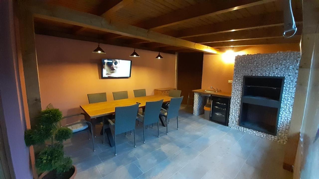 Álom Apartman Hajdúszoboszló Esterno foto